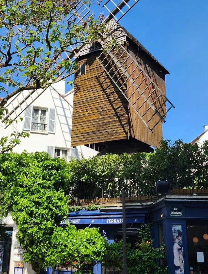 Апартаменты The Heart Of Montmartre *