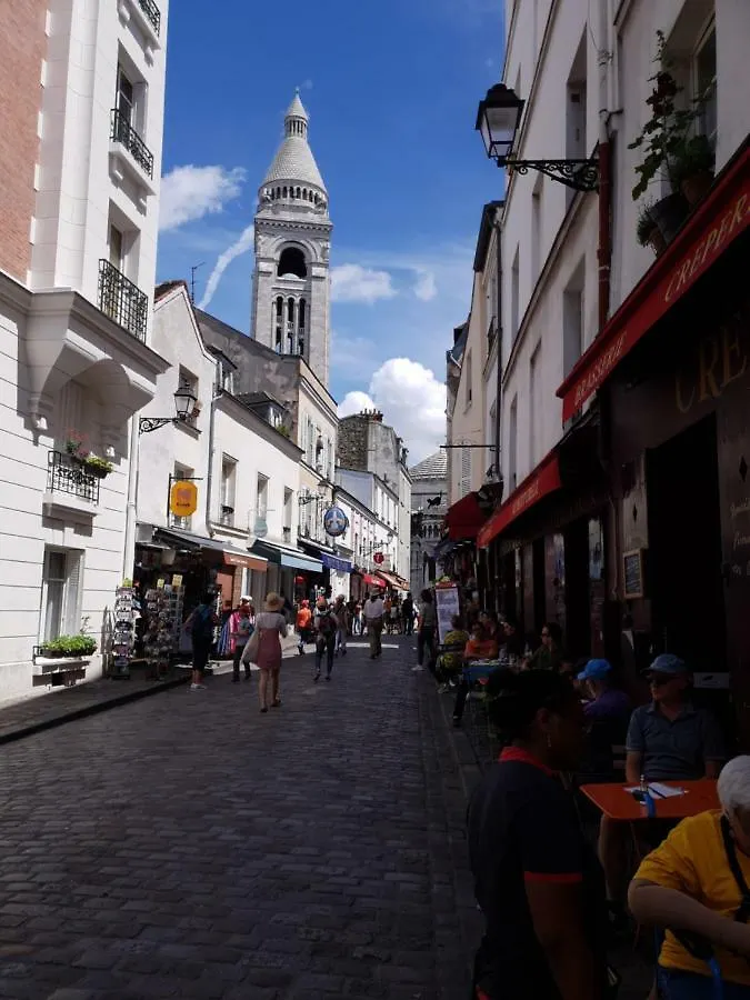 The Heart Of Montmartre Апартаменты Париж